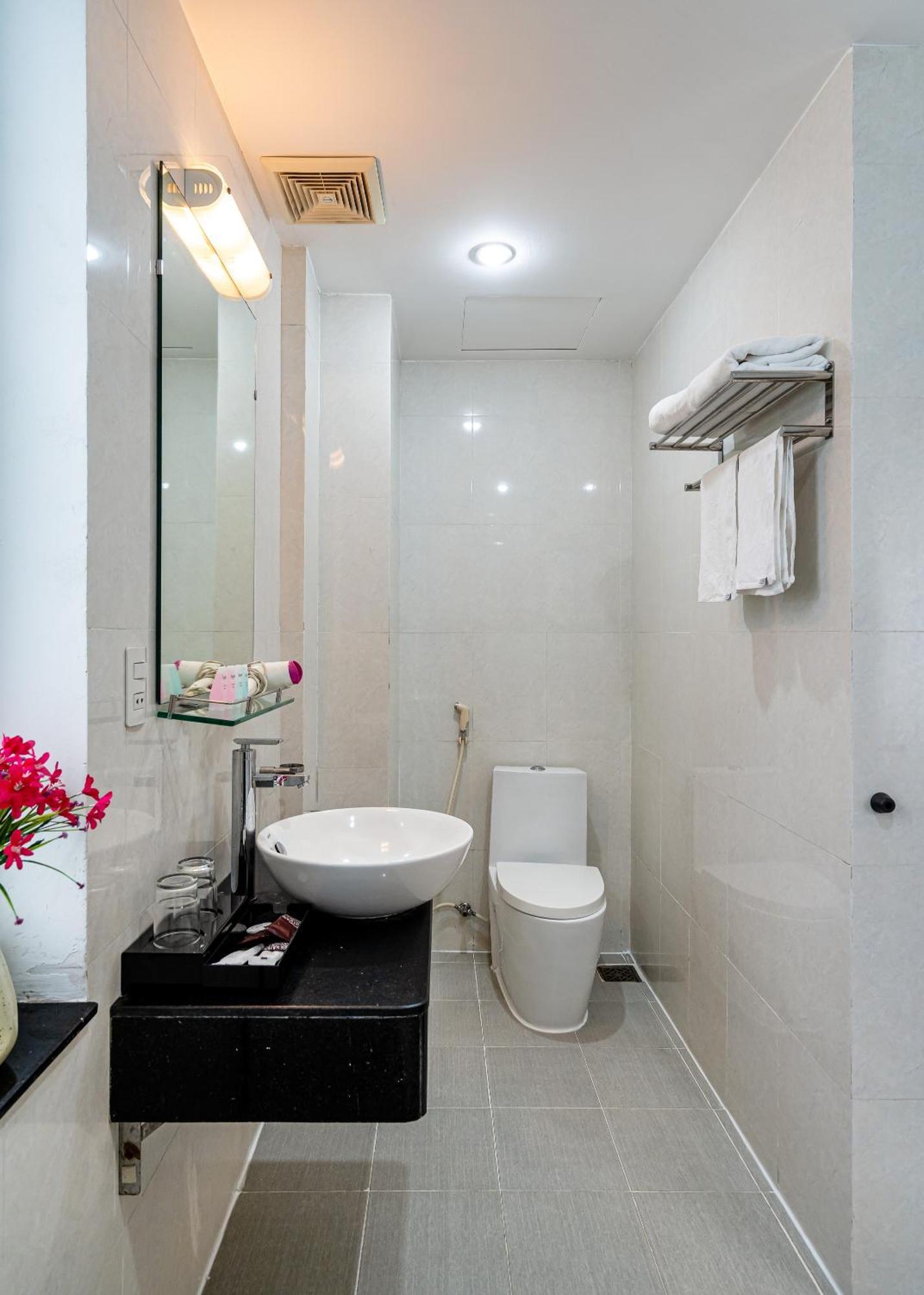 La Palma Boutique Hotel โฮจิมินห์ซิตี้ ภายนอก รูปภาพ